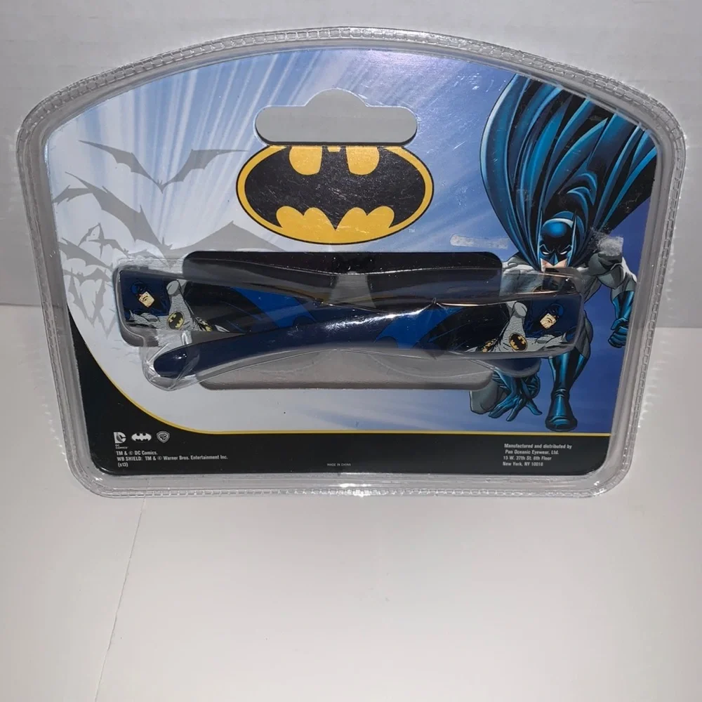 NWT Bathman Sunglases New